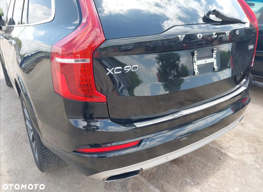 Volvo XC 90 T6 AWD Geartronic Momentum - 9