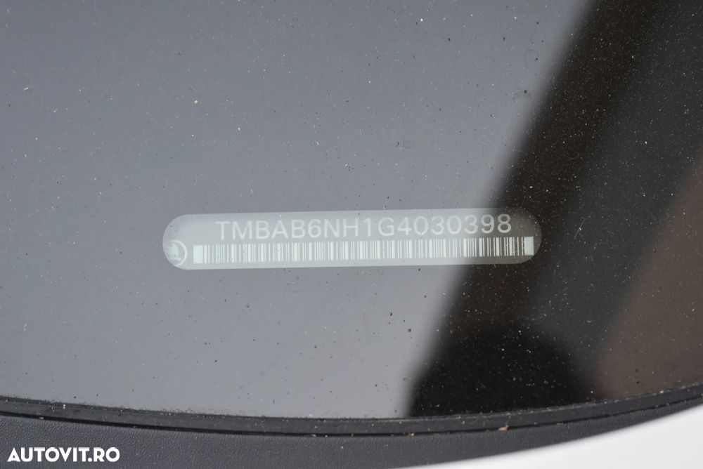 Skoda RAPID 1.2 TSI Ambition - 16