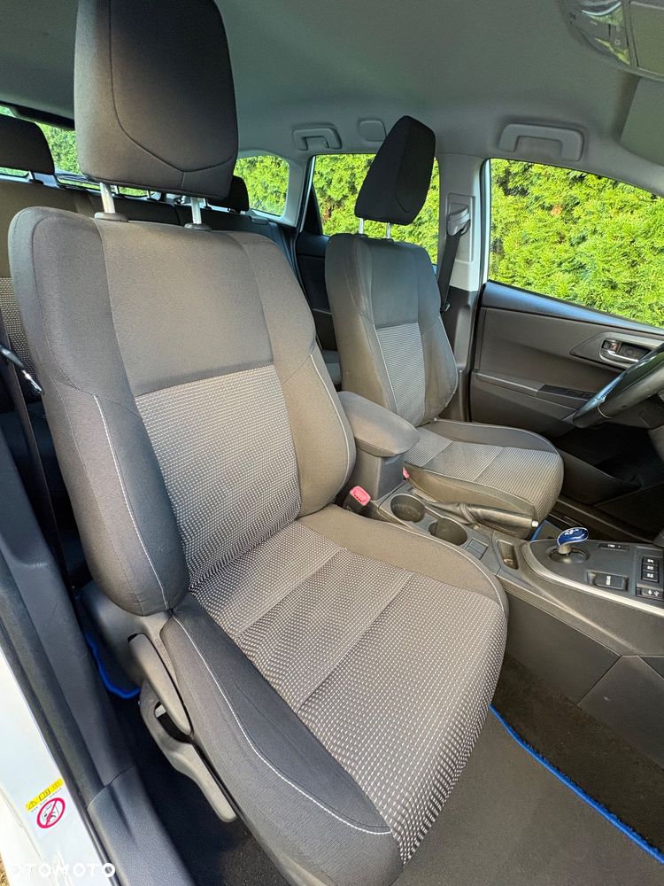 Toyota Auris 1.8 HSD Luna - 8