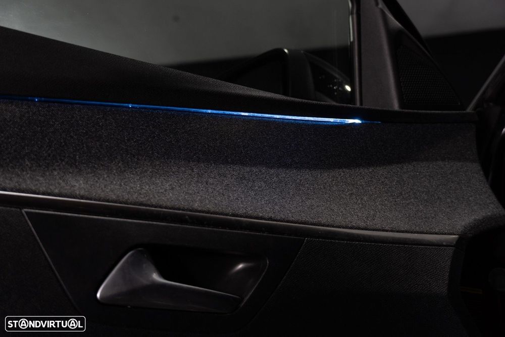 Peugeot 3008 1.5 BlueHDi GT Line EAT8 - 32