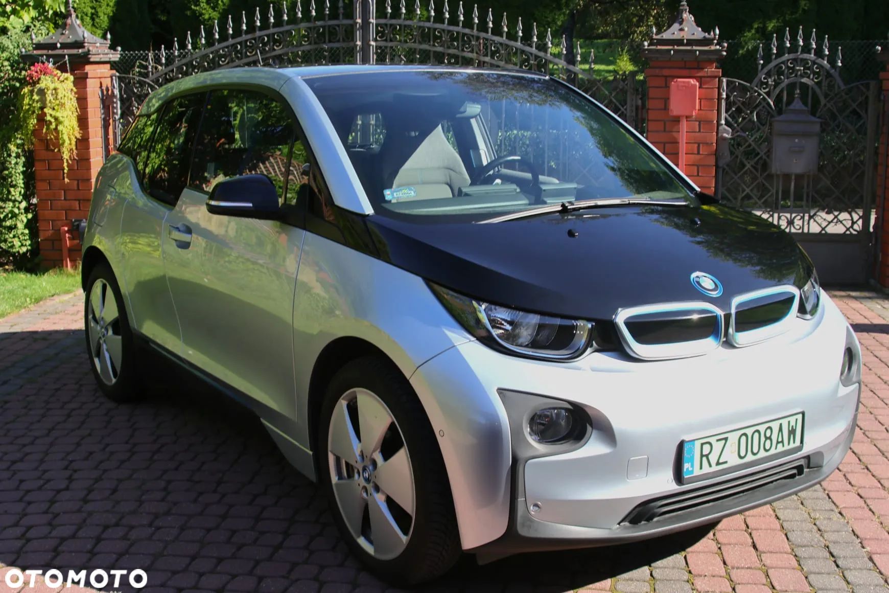 BMW i3 (60 Ah) - 1