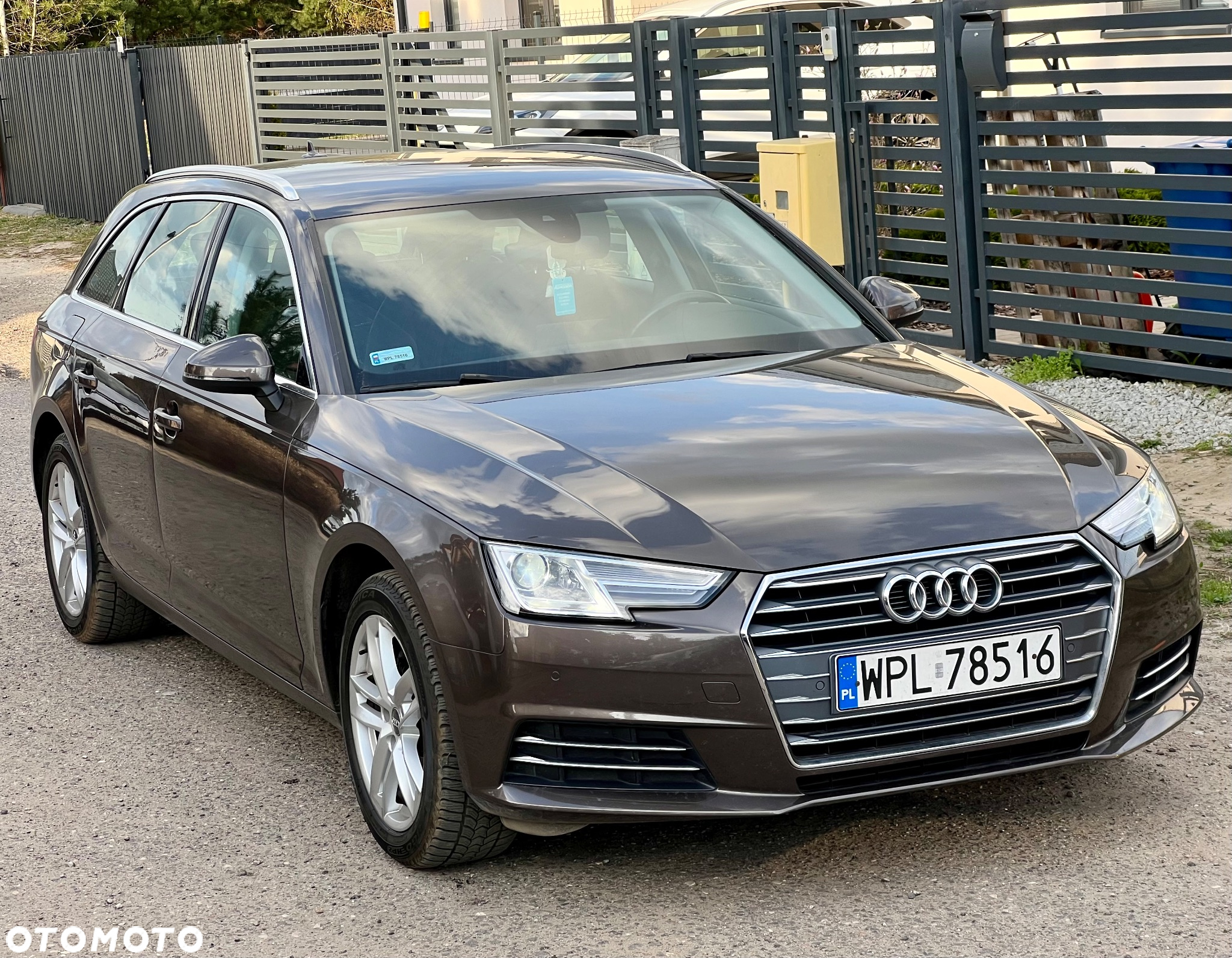 Audi A4 - 4