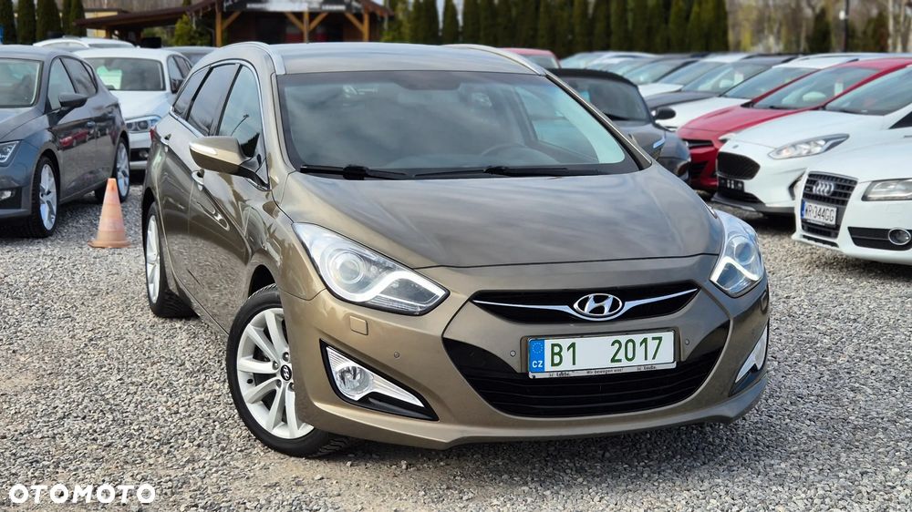 Hyundai i40 i40cw 1.7 CRDi Fifa World Cup Edition - 12