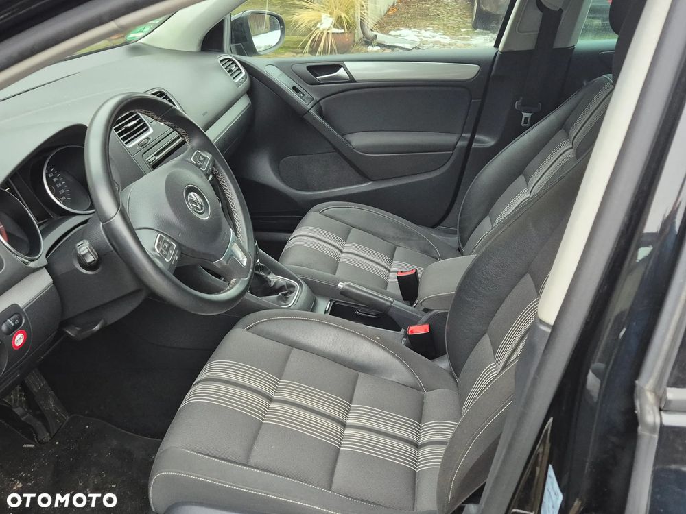 Volkswagen Golf 1.4 TSI MATCH - 10