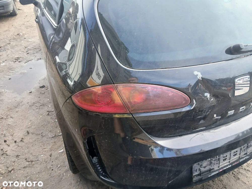 SEAT LEON II LC9Z fotel fotele kanapa deska kokpit podsufitka boczek boczki klamka podłokietnik - 2