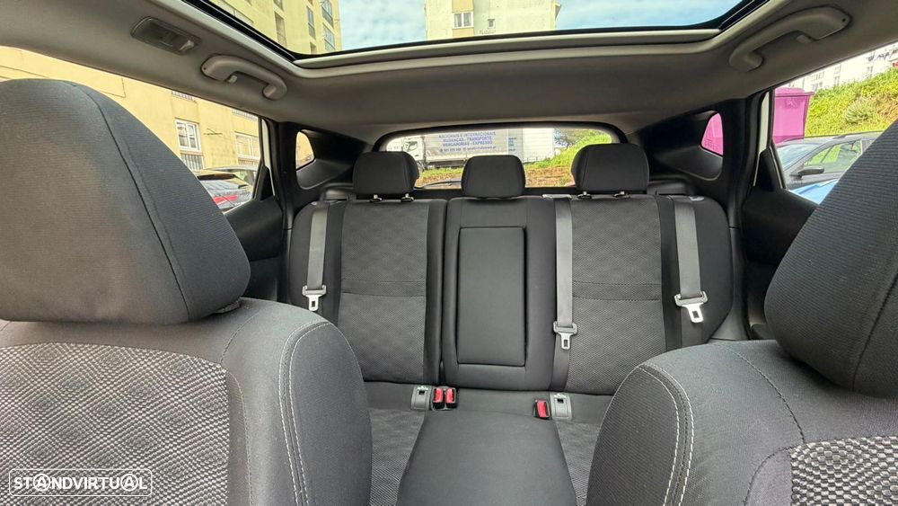 Nissan Qashqai 1.5 dCi N-Connecta - 5