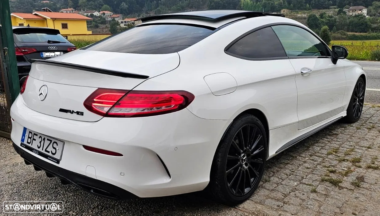 Mercedes-Benz C 250 d Coupe 9G-TRONIC AMG Line - 2
