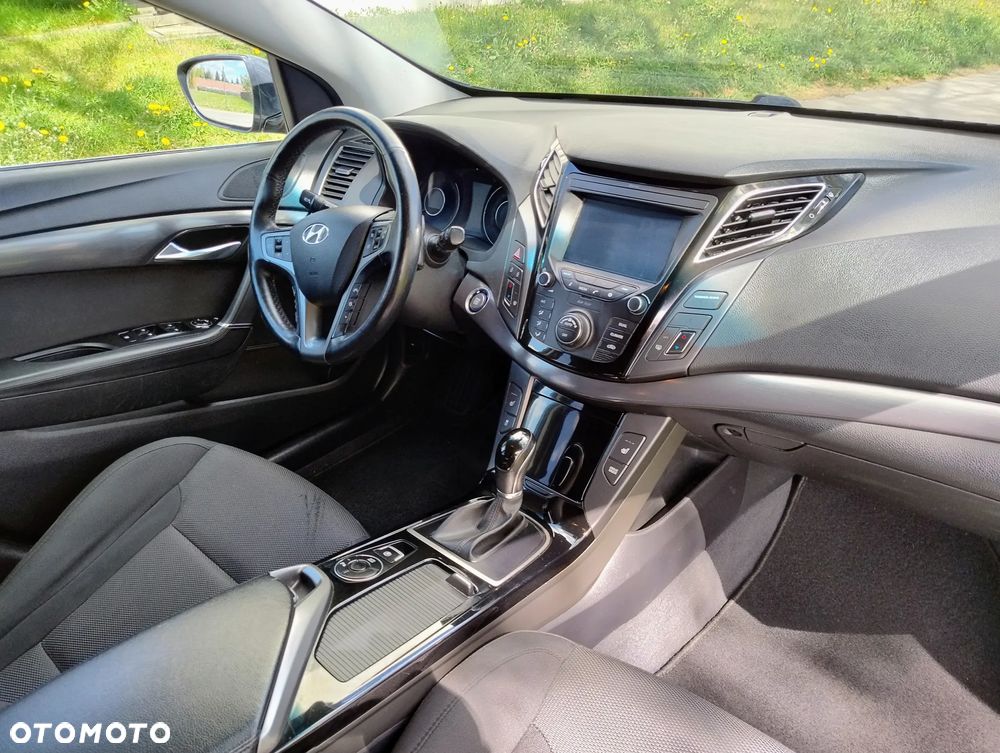Hyundai i40 Kombi blue 1.7 CRDi DCT Style - 10