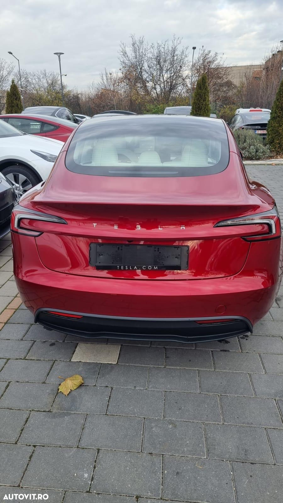 Tesla Model 3 RWD - 3