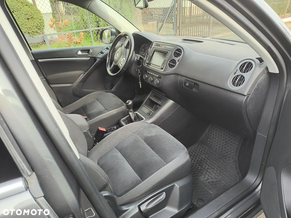 Volkswagen Tiguan - 15