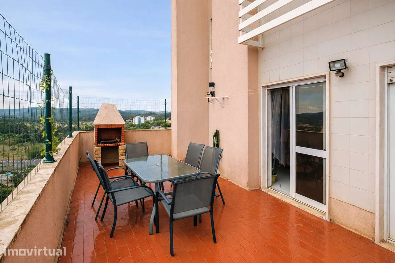 T2 com Terraço - Fitares - Grande imagem: 2/15