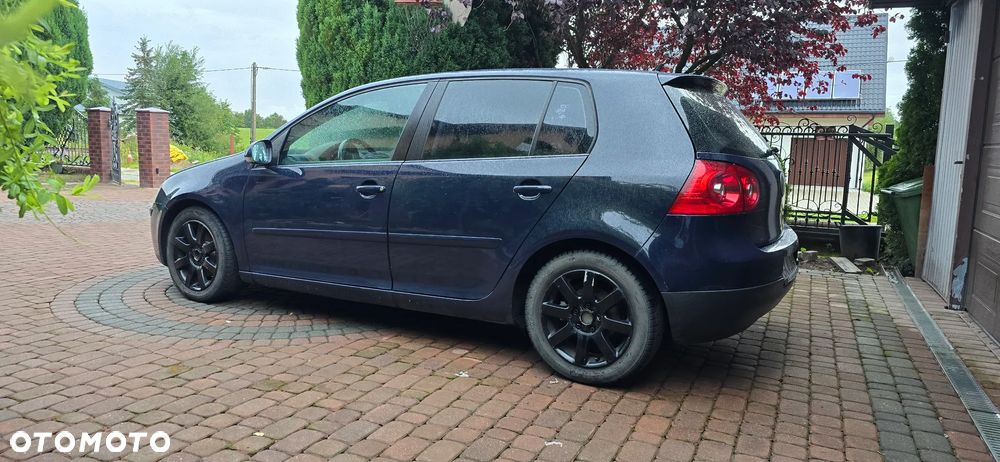 Volkswagen Golf 1.9 TDI Sportline - 3