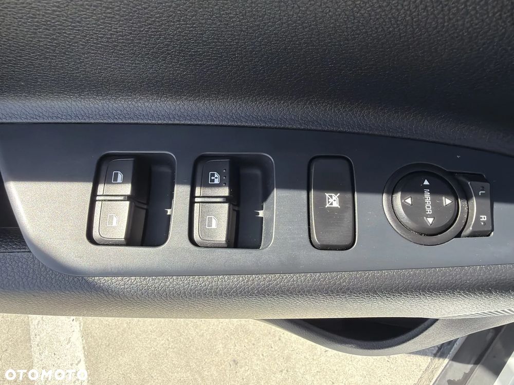 Kia Stonic 1.0 T-GDI M - 24