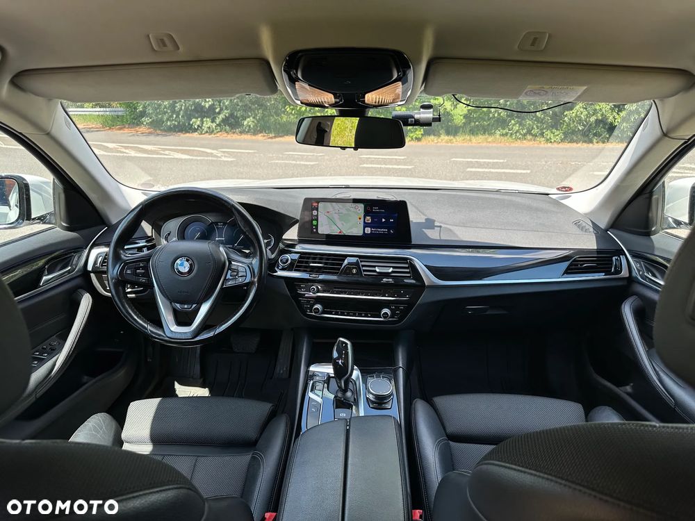 BMW Seria 5 530e iPerformance - 8