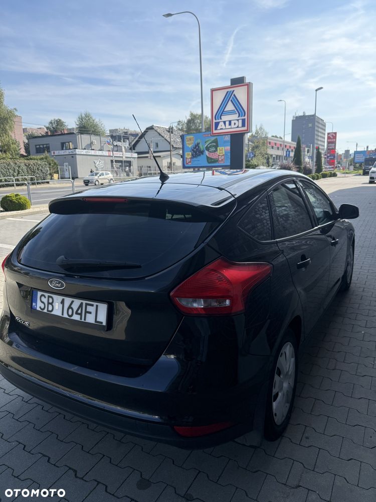 Ford Focus 2016 photo 2