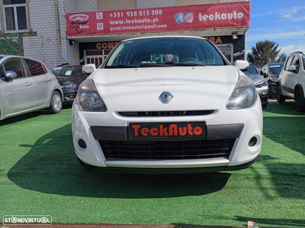 Renault Clio 1.5 dCi Dynamique S - 2