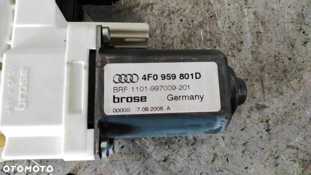 AUDI A5 A6 SILNIK PODNOŚNIKA SZYBY 4F0959801D - 2