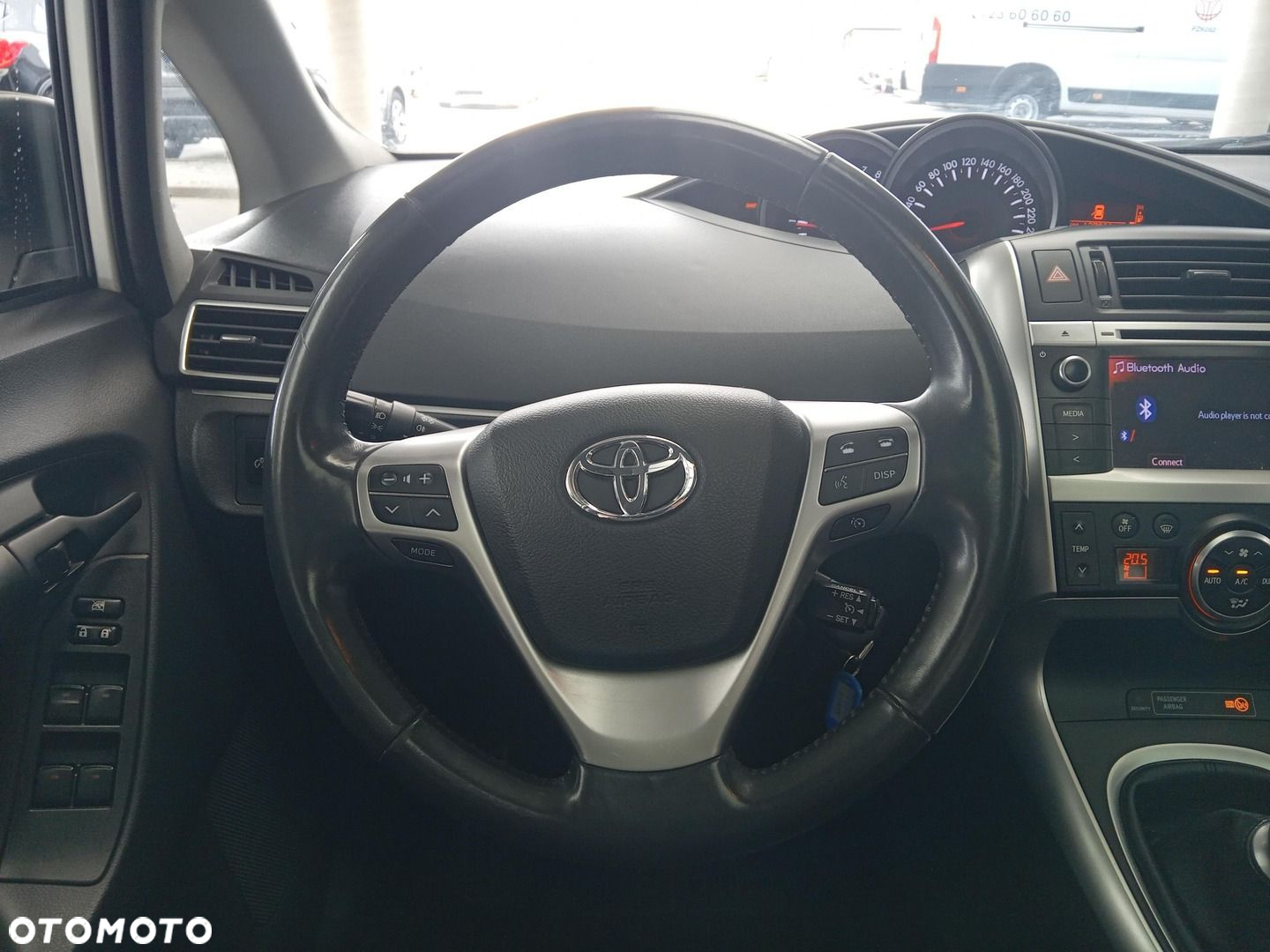 Toyota Verso - 16