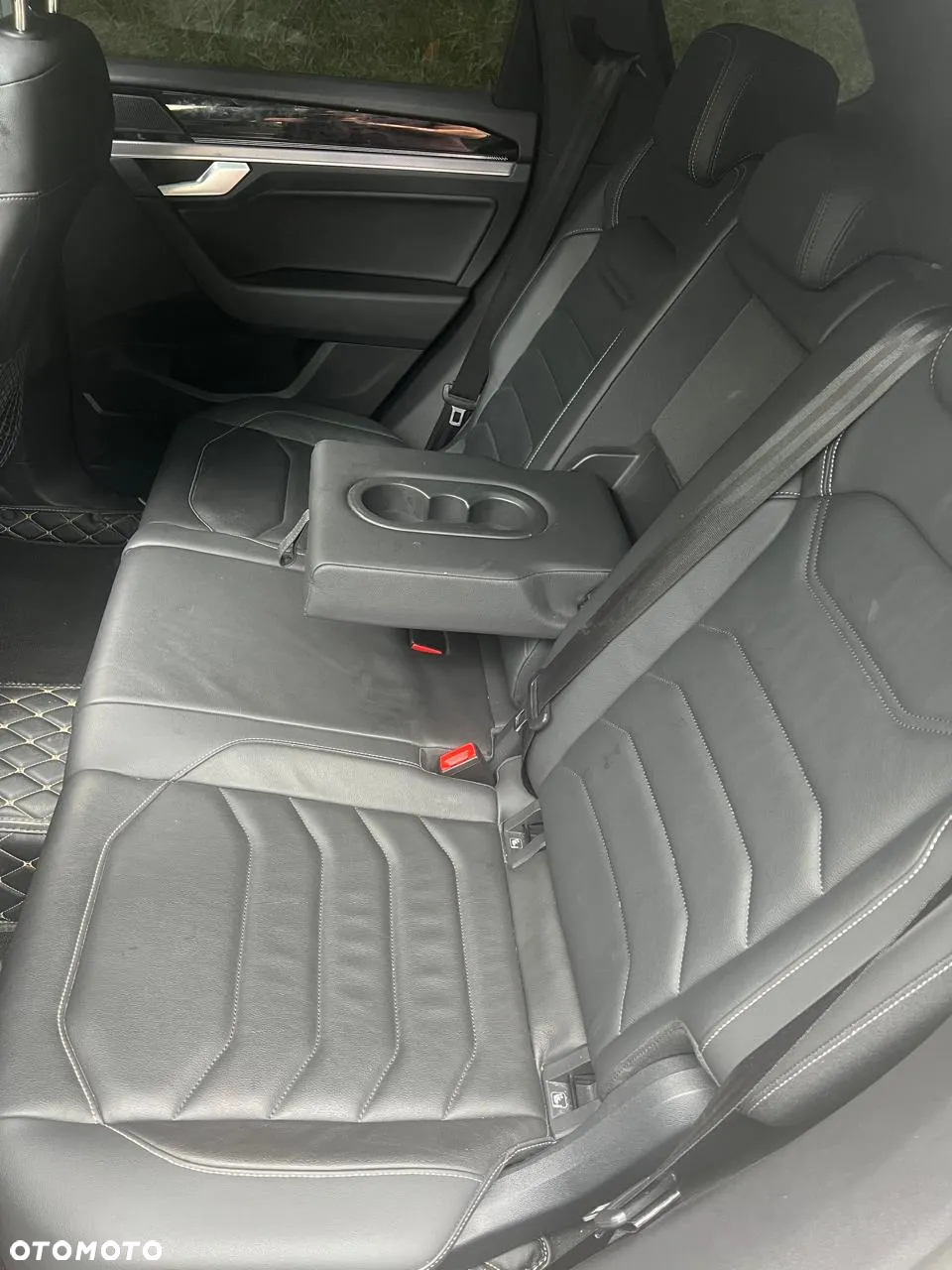 Volkswagen Touareg 3.0 V6 TDI 4Motion R-Line - 14
