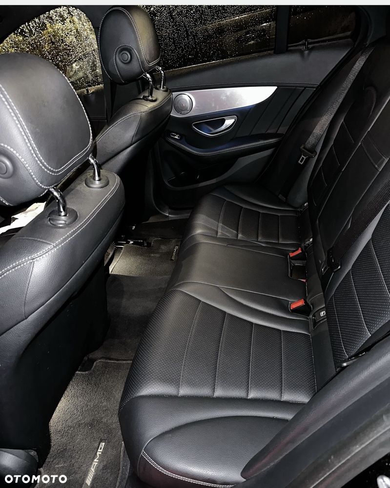 Mercedes-Benz Klasa C 200 4-Matic 9G-TRONIC - 7