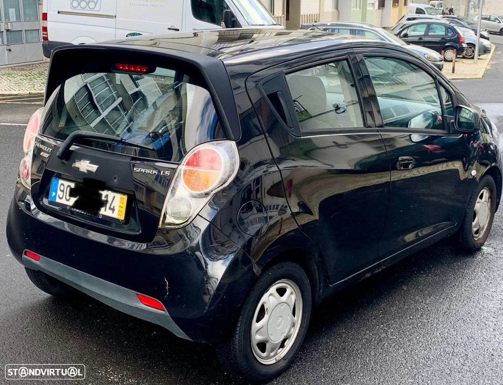 Chevrolet Spark 1.0 L - 3