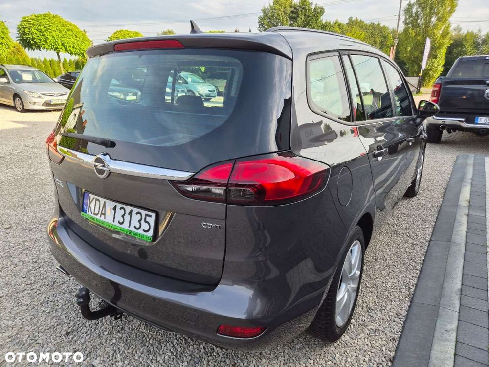 Opel Zafira - 9