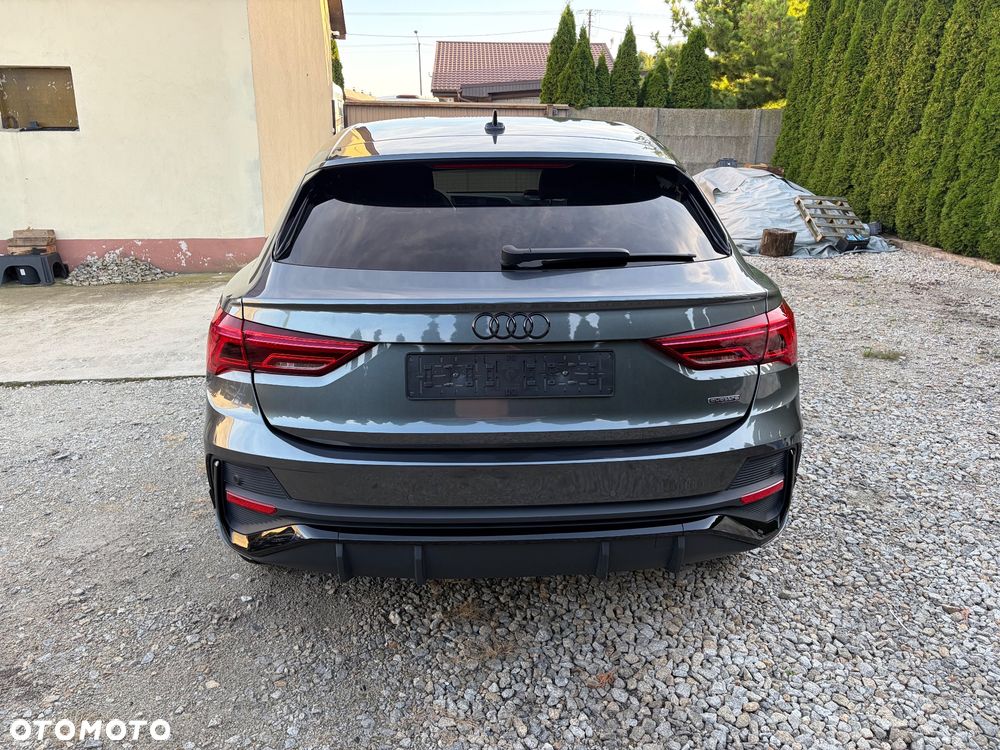 Audi Q3 Sportback 40 TFSI Quattro S-Line S tronic - 2