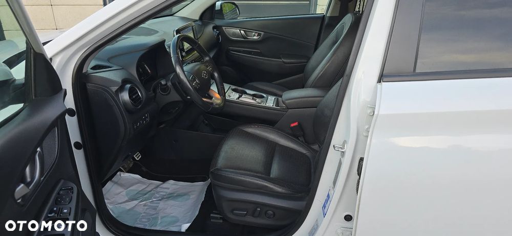Hyundai Kona Premium - 28