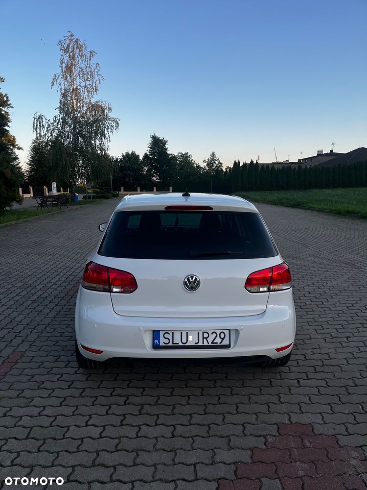 Volkswagen Golf 1.6 TDI Comfortline - 4
