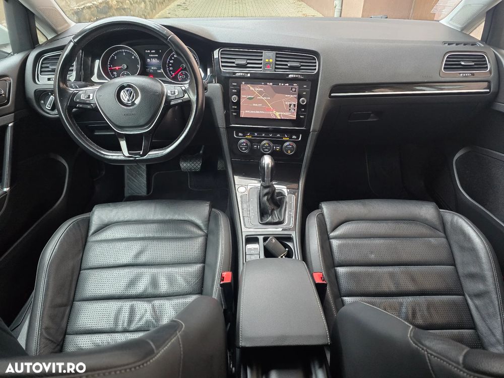 Volkswagen Golf 2.0 TDI SCR DSG R-Line - 5