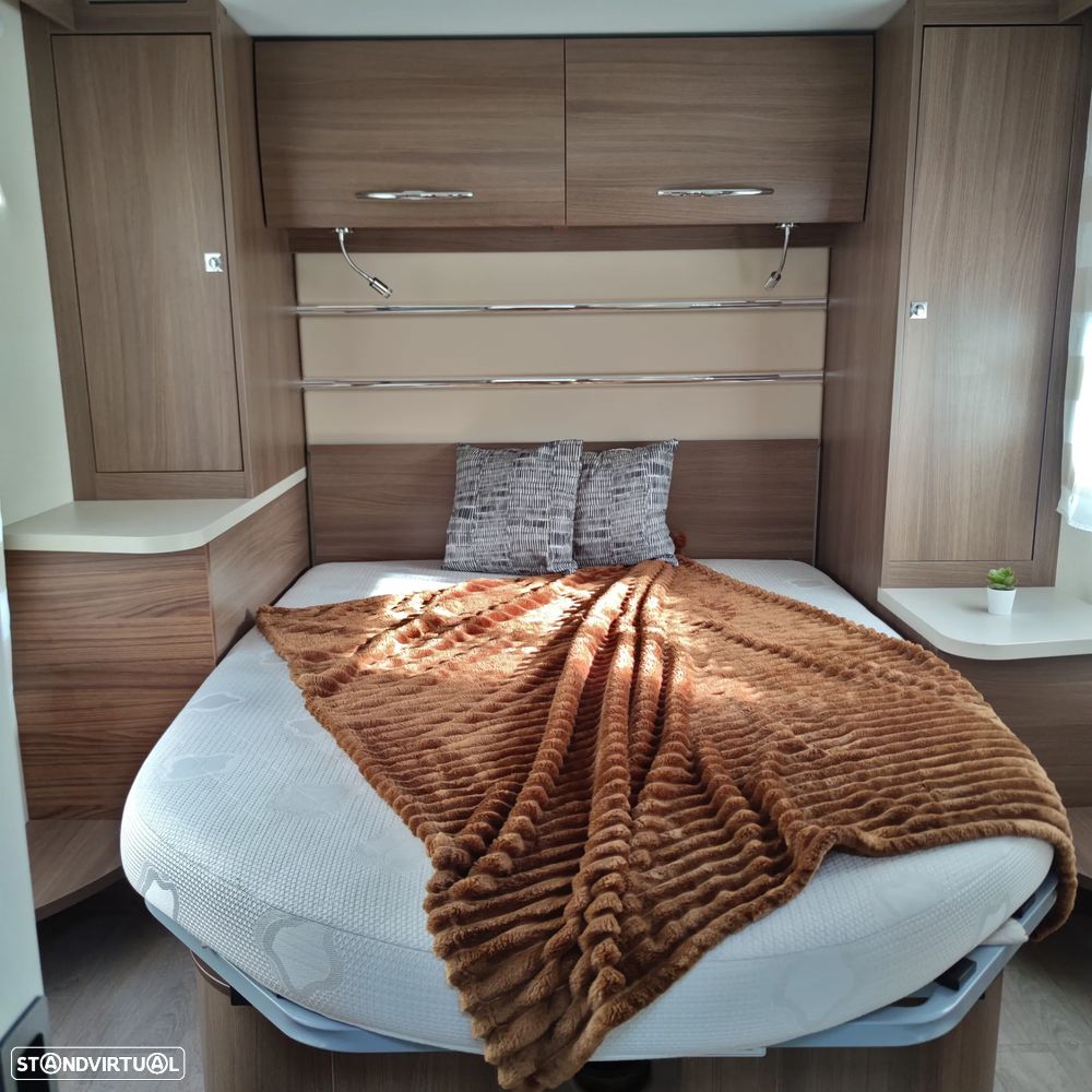 Challenger Genesis - 12