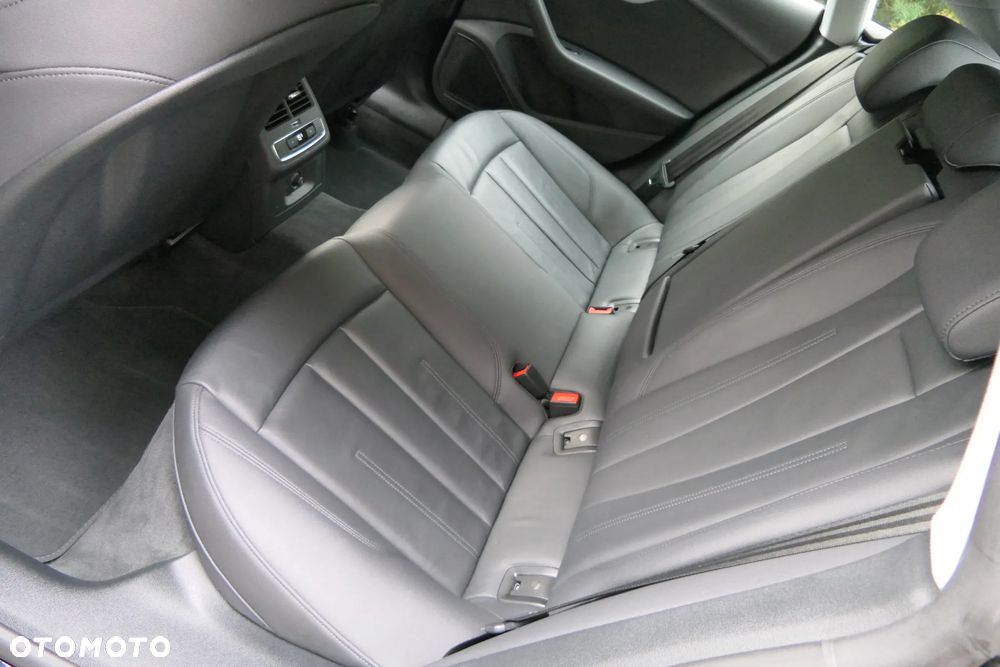 Audi A5 Sportback 40 TFSI mHEV S tronic - 24