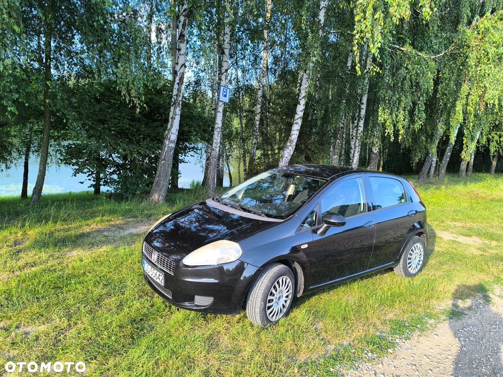 Fiat Grande Punto Actual 1.4 8V Estiva Blue&Me - 3