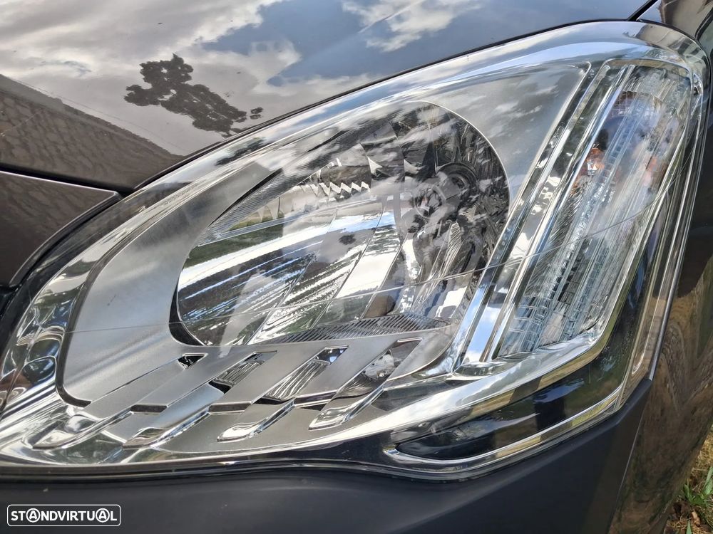 Peugeot Partner BlueHDi 120 Stop&Start Outdoor - 38