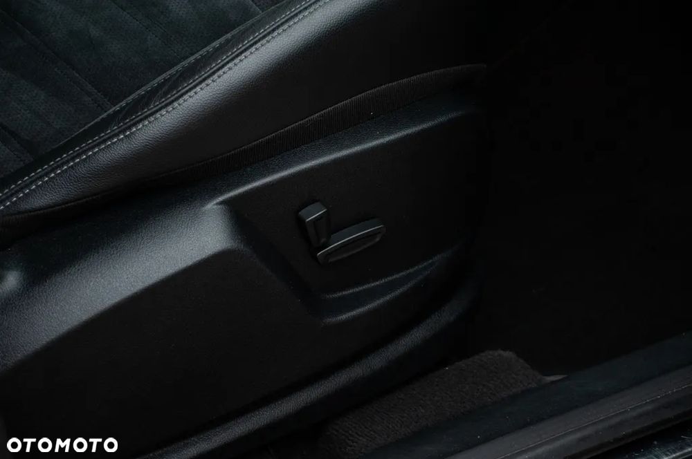 Ford S-Max 2.0 TDCi Titanium - 17