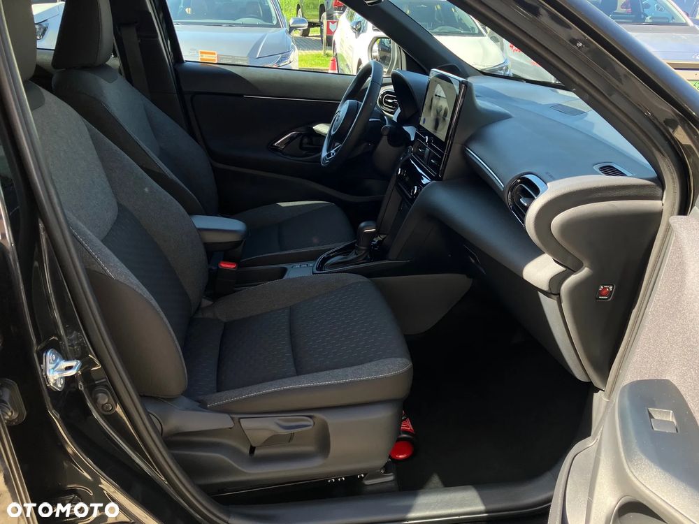 Toyota Yaris Cross Hybrid 1.5 Style - 16