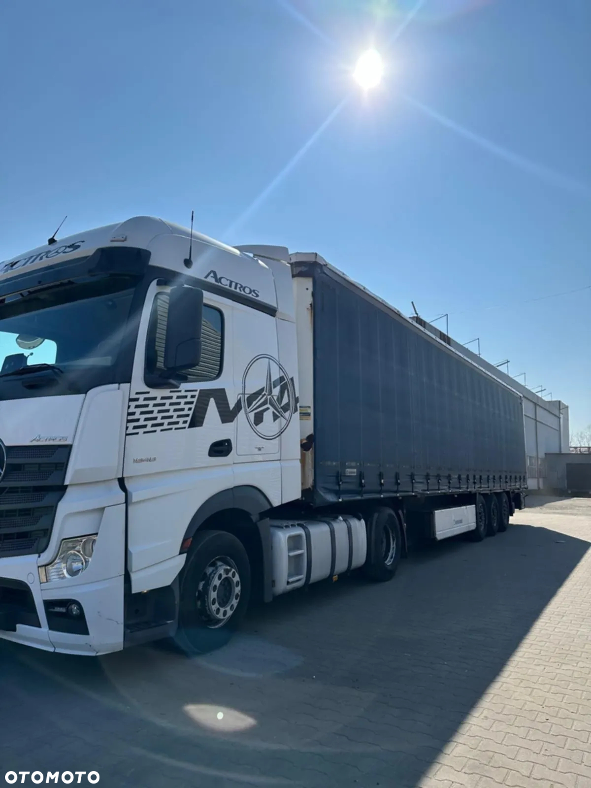 Mercedes-Benz ACTROS - 2