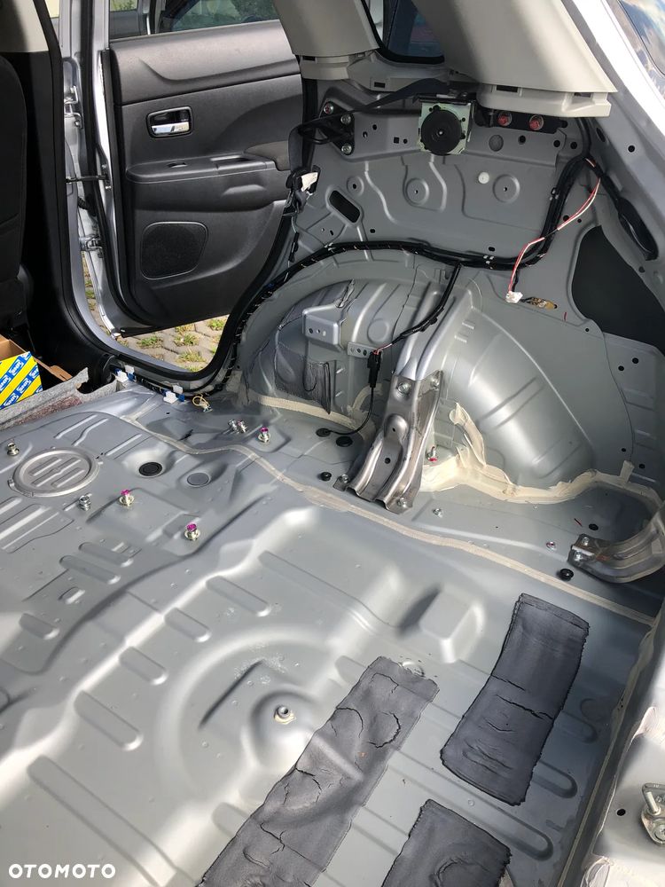 Mitsubishi ASX 1.6 Inform - 19