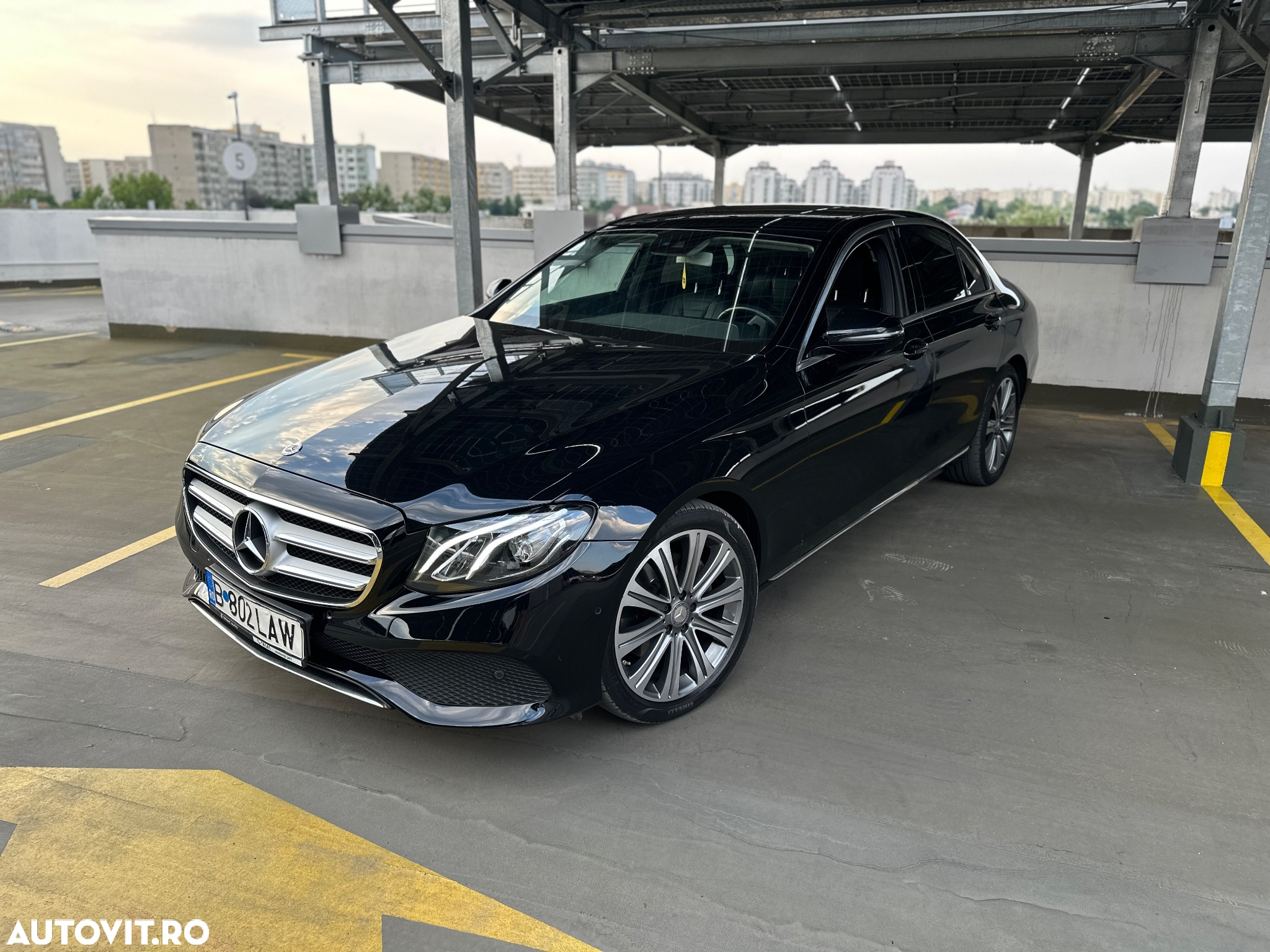 Mercedes-Benz E 220 d 4MATIC Aut. - 8