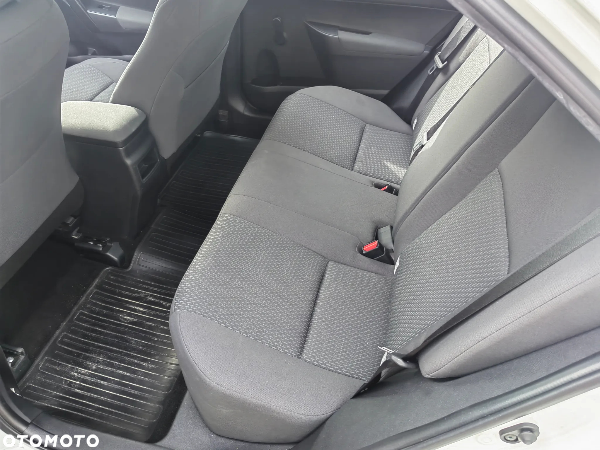 Toyota Corolla 1.33 Active - 6