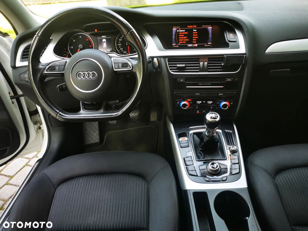 Audi A4 Avant 2.0 TDI DPF clean diesel Attraction - 10