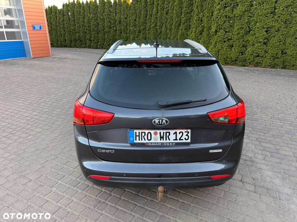 Kia Ceed 1.6 CRDi XL - 4