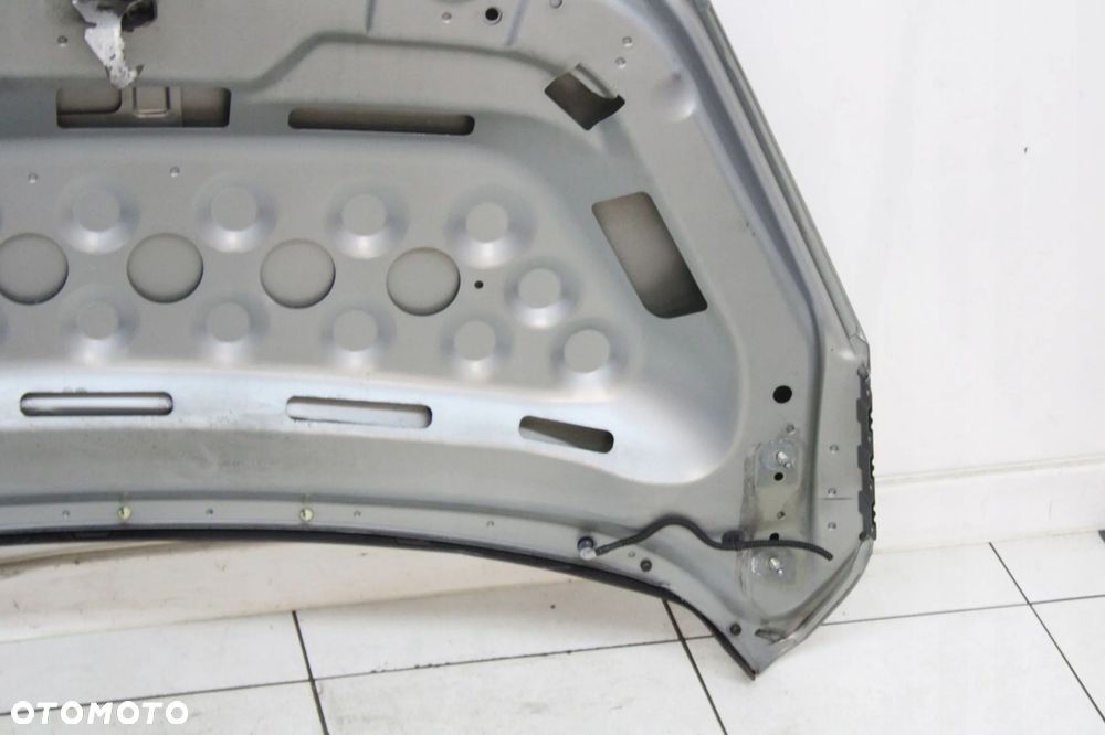 OPEL MERIVA B 10R- MASKA POKRYWA SILNIKA Z179 - KOD LAKIERU - 5