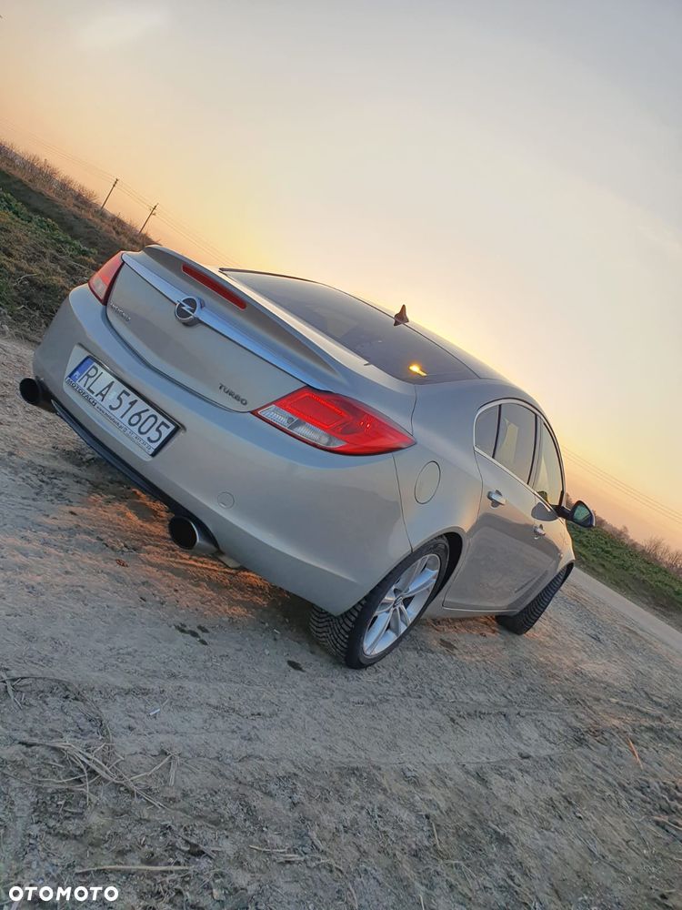 Opel Insignia 2.0 Turbo Sport - 11