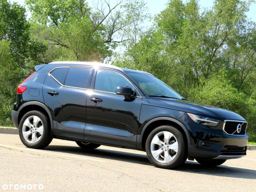 Volvo XC 40 T5 AWD Momentum - 3