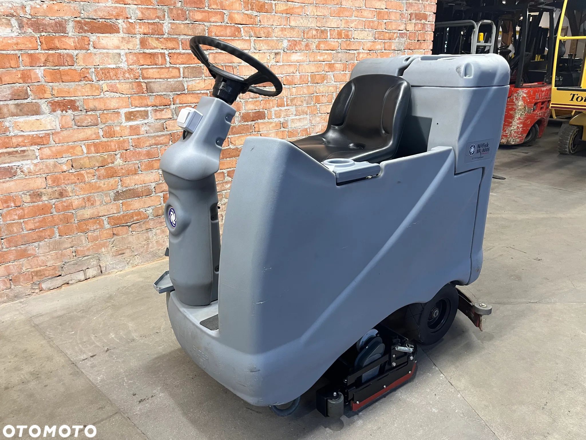 Inny NILFISK BR800S - 1
