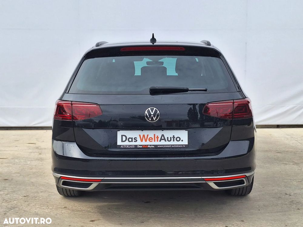 Volkswagen Passat - 5