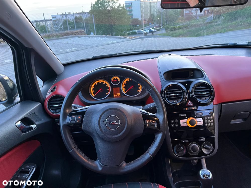 Opel Corsa 1.4 16V Enjoy - 14