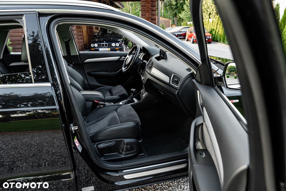Audi Q3 2.0 TFSI Quattro S tronic - 25