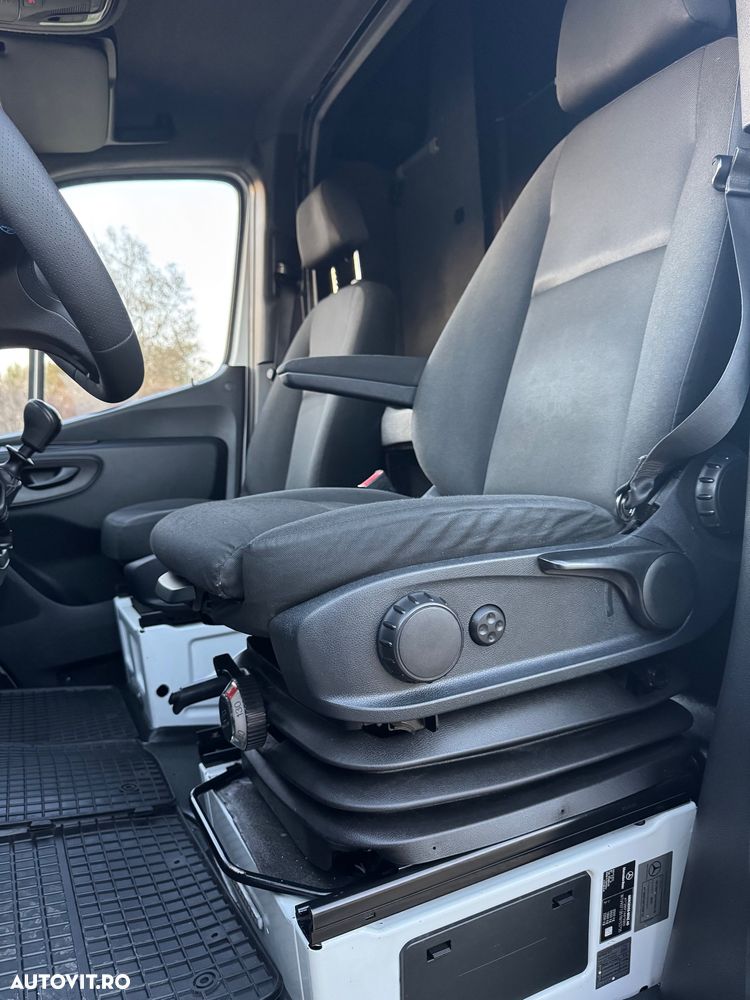 Mercedes-Benz Sprinter - 8